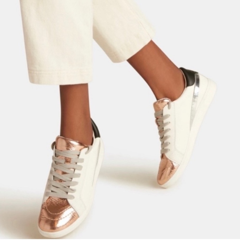 NWT Dolce Vita Nino Metallic Sneaker (Reasonable offers accepted)